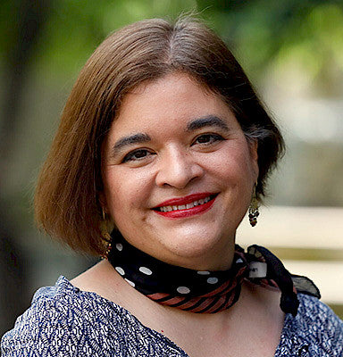 Javiera M. - Compradora de Facebook